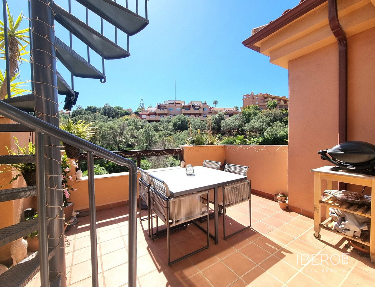 3+kk Apartment in Marbella, Urbanización Marbesa - Vista 5
