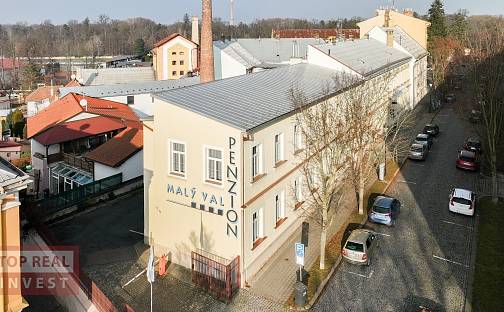 Pronájem bytu 1+kk 29 m², Malý val, Kroměříž