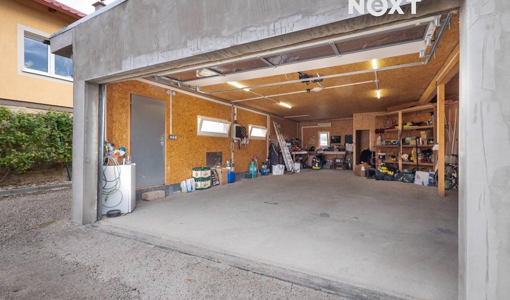 Prodej domu 258 m² s pozemkem 1 924 m², Holedeč – náhled fotky 15