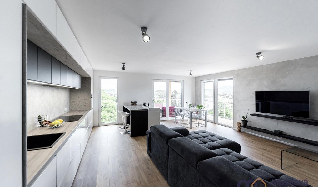 Prodej domu 175 m² s pozemkem 635 m², Bílina – náhled fotky 4