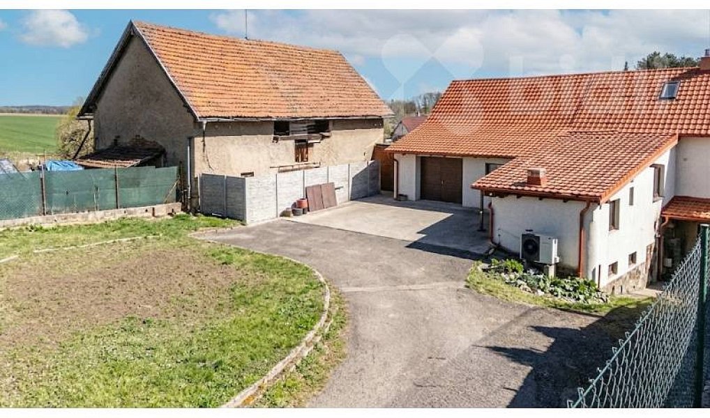 Prodej domu 140 m² s pozemkem 856 m², Kunice – náhled fotky 2