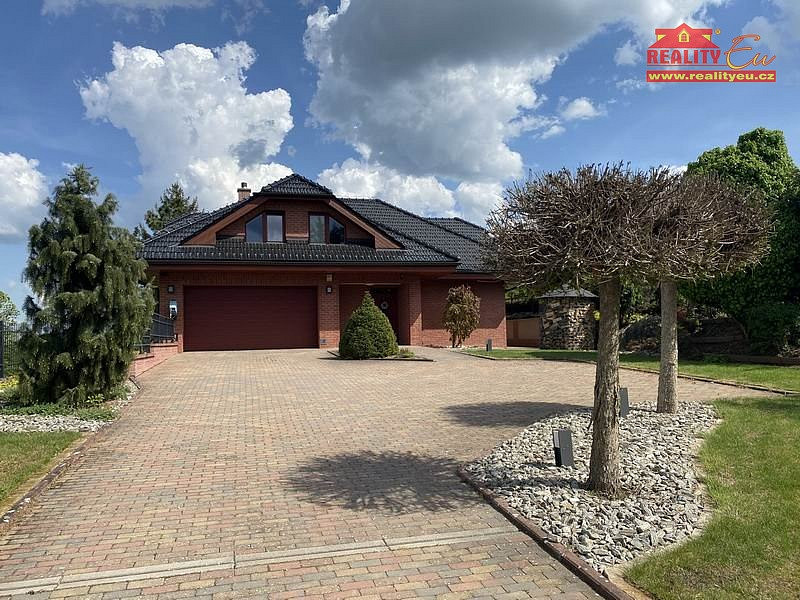 Prodej domu 390 m² s pozemkem 4 324 m² – fotografie 3