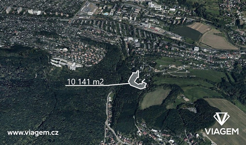 Prodej zahrady 2 386 m², Zlín – náhled fotky 7