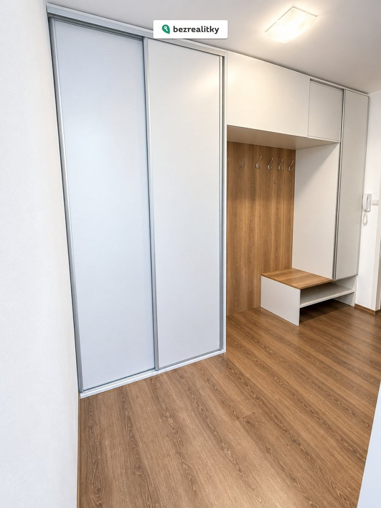 Prodej bytu 2+1 57 m² – fotografie 4