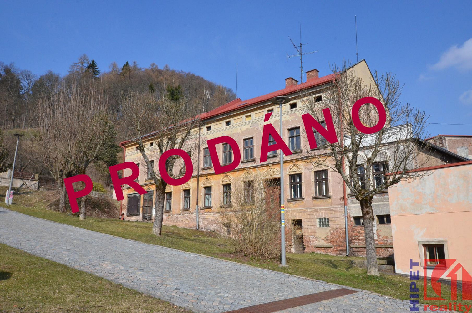 Prodej domu 1 097 m² s pozemkem 617 m²