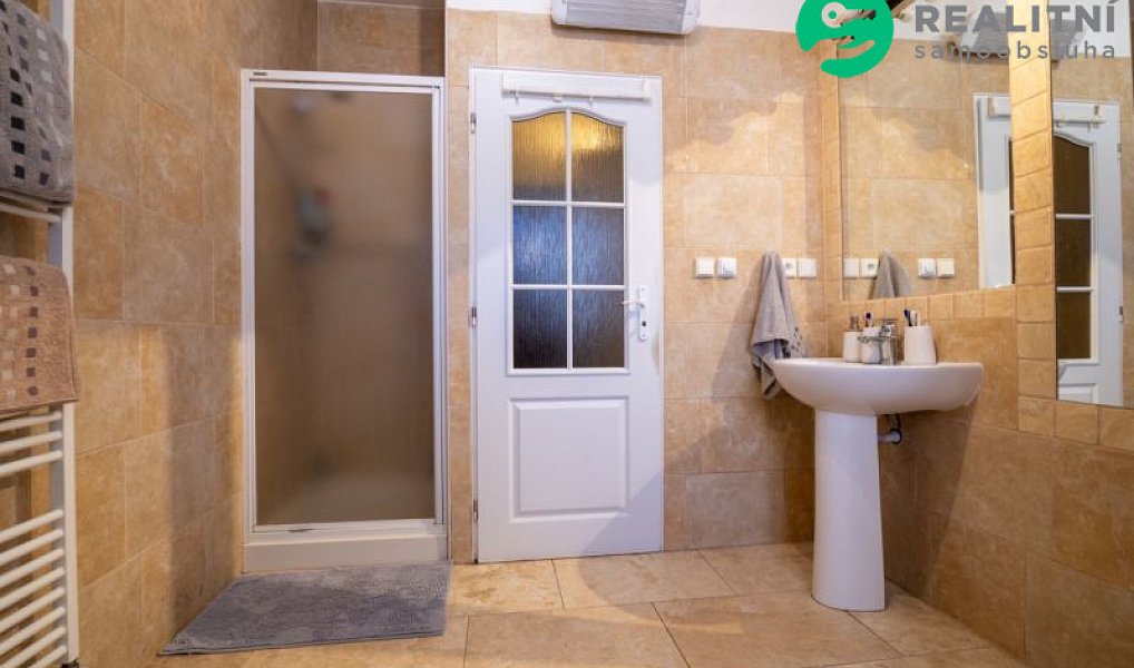 Prodej domu 110 m² s pozemkem 214 m², Vimperk – náhled fotky 14
