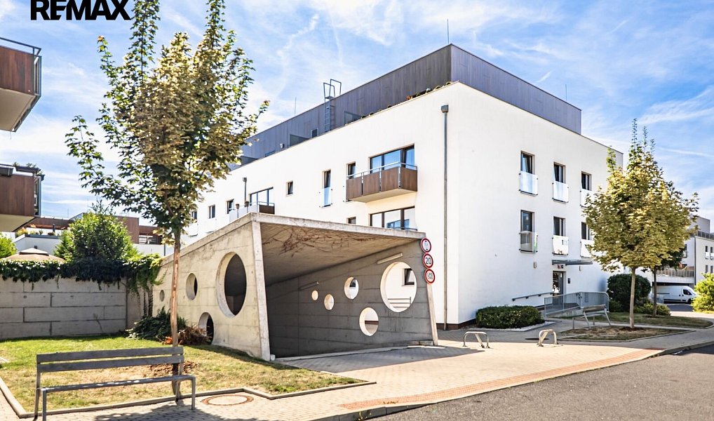 Pronájem bytu 2+kk, 48 m², Letňany - Praha 18, Praha