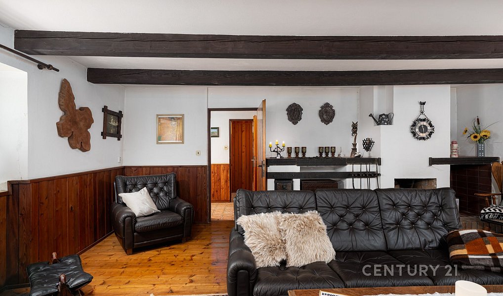 Prodej chaty/chalupy 198 m² s pozemkem 2 388 m², Jince – náhled fotky 7