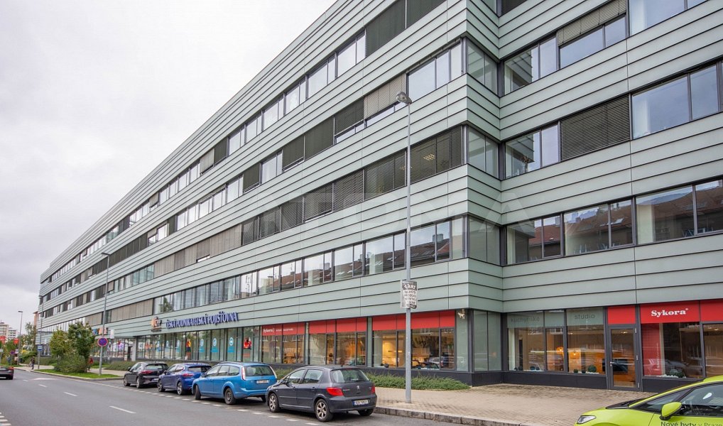 Pronájem kanceláře 242 m², Praha – náhled fotky 17