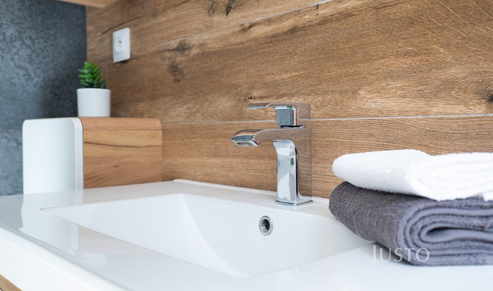 Prodej domu 349 m² s pozemkem 1 385 m², Ohrobec – náhled fotky 21