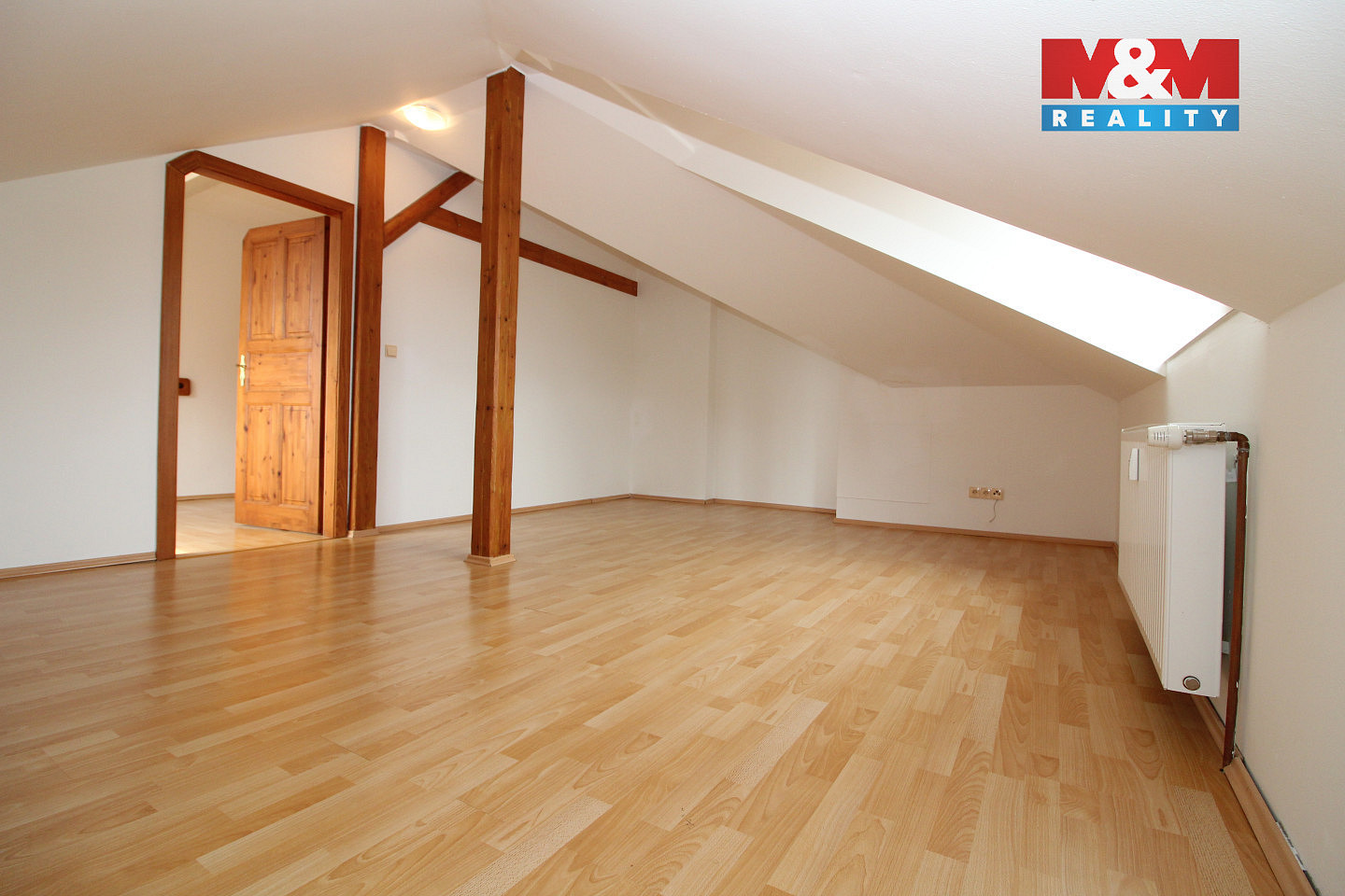 Prodej bytu 2+1 92 m² – pohled 4