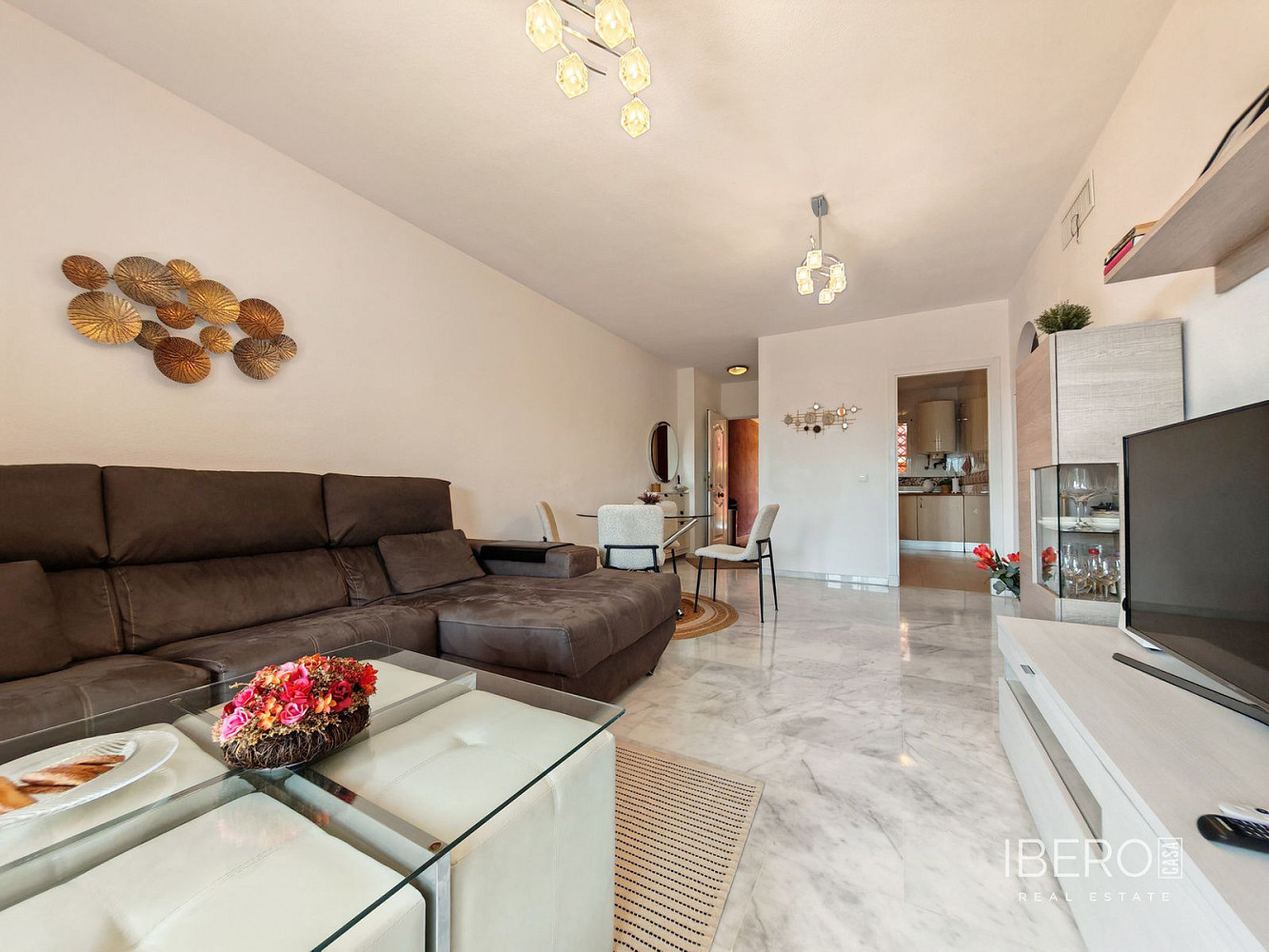 Piso 3+kk – Marbella, Urbanización Marbesa - Vista 3