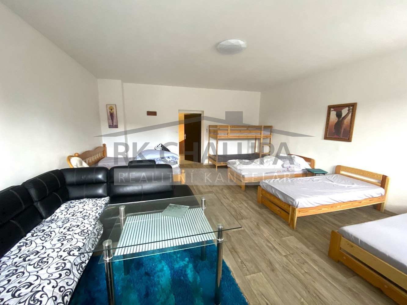 Prodej ubytovacího objektu 900 m² – fotografie 4