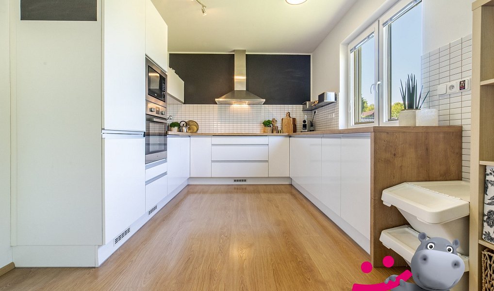 Prodej domu 158 m² s pozemkem 735 m², Ostrata – náhled fotky 5