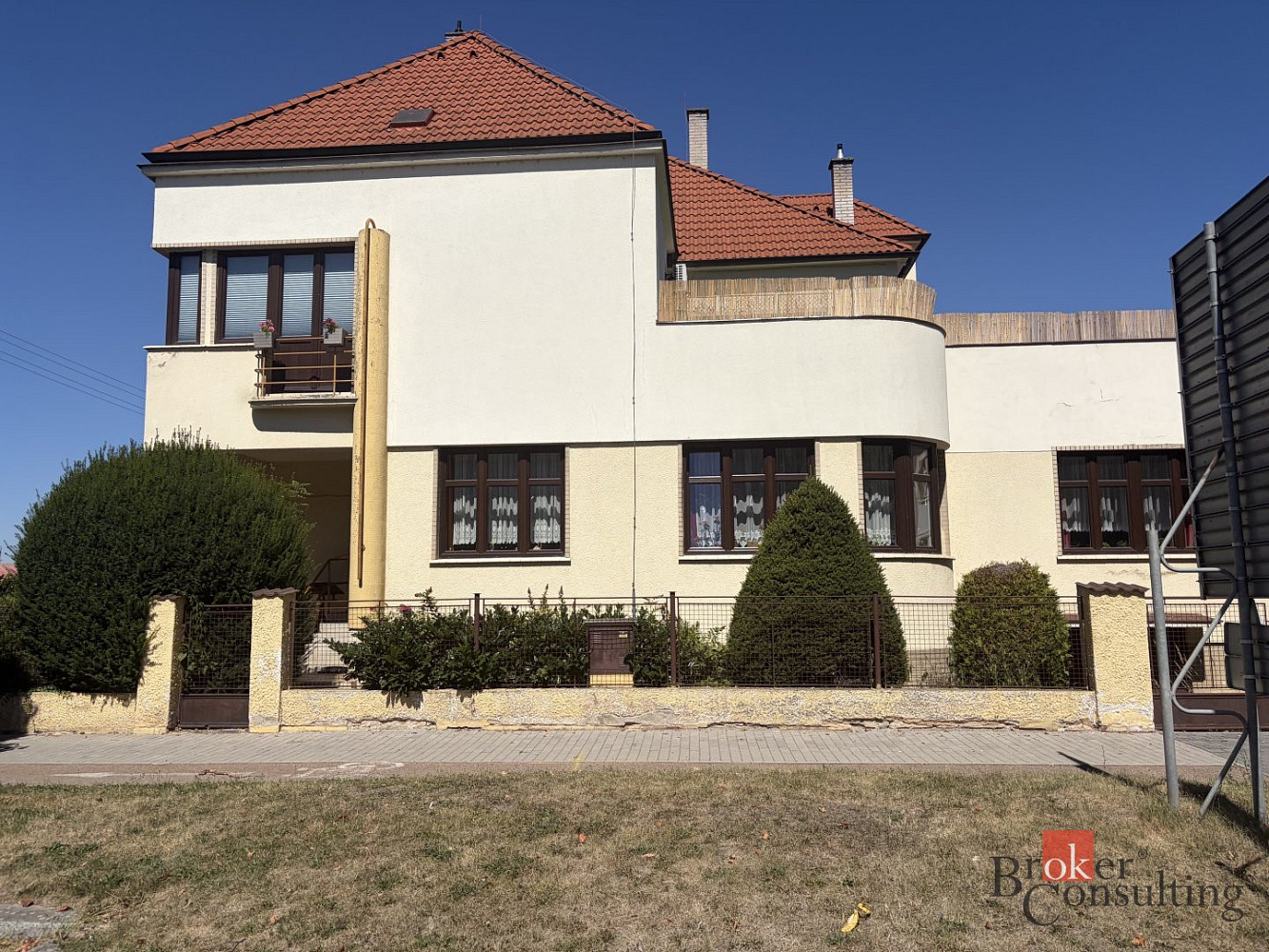 Prodej bytu 1+1 56 m² – fotografie 2