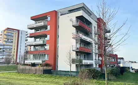 Pronájem bytu 2+kk 60 m²
