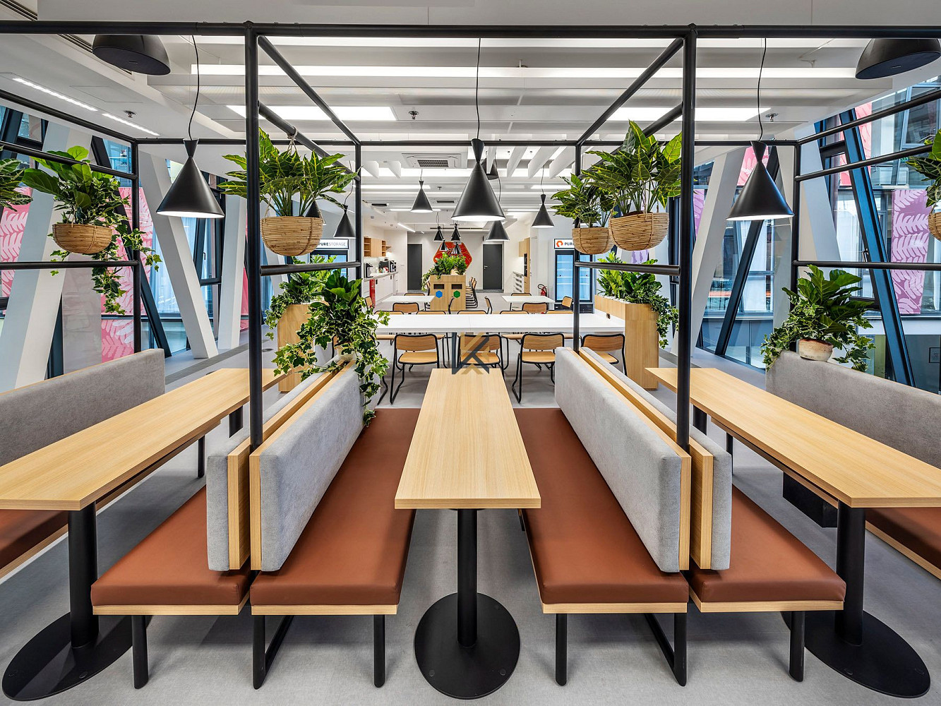 Pronájem kanceláře 2 679 m² – fotografie 4