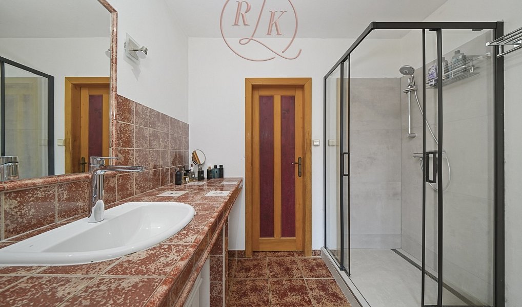 Prodej domu 260 m² s pozemkem 1 550 m², Dolní Kounice – náhled fotky 30