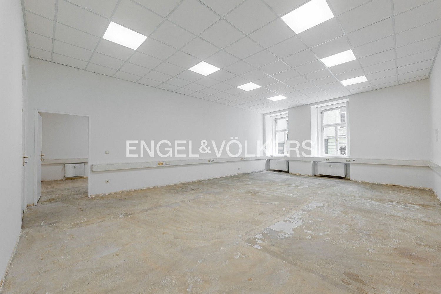 Pronájem kanceláře 146 m² – fotografie 3