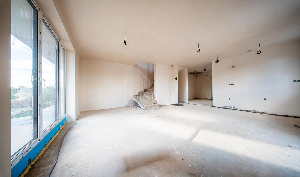 Prodej domu 207 m² s pozemkem 401 m², Týnec nad Sázavou – náhled fotky 6