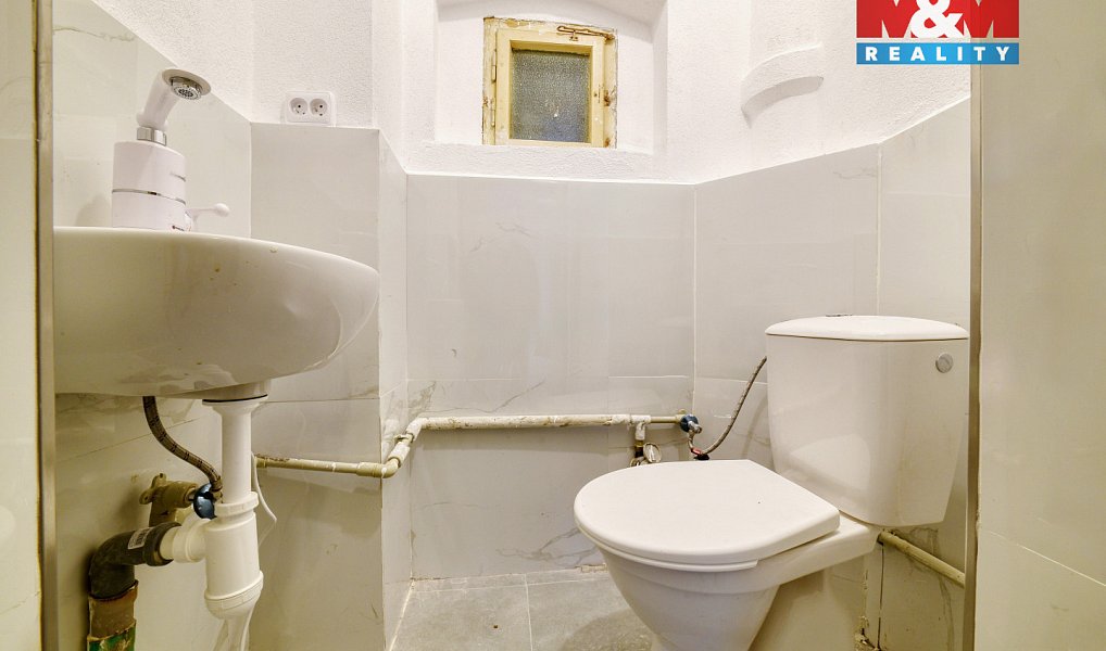 Pronájem obchodních prostor 22 m², Mariánské Lázně – náhled fotky 14