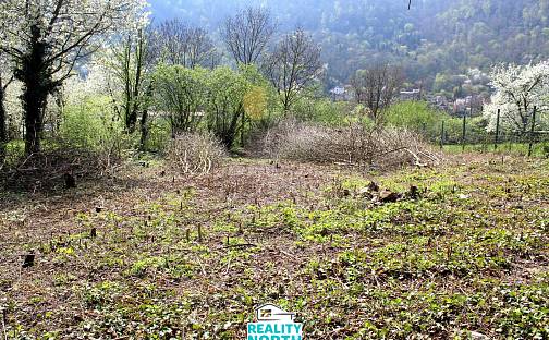 Prodej stavebního pozemku 1 219 m²