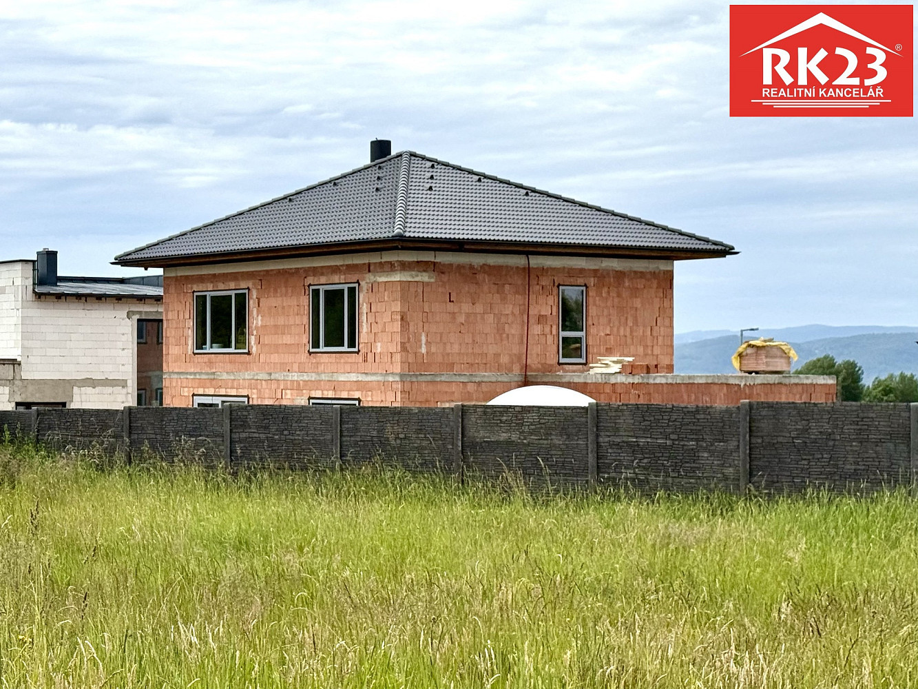 Prodej domu 190 m² s pozemkem 861 m²