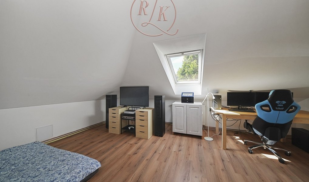 Prodej domu 260 m² s pozemkem 1 550 m², Dolní Kounice – náhled fotky 16