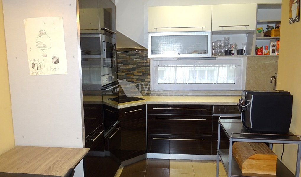 Prodej domu 191 m² s pozemkem 601 m², Praha – náhled fotky 8