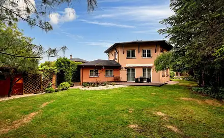 Prodej domu 486 m² s pozemkem 1 277 m², Praha 9 - Vinoř