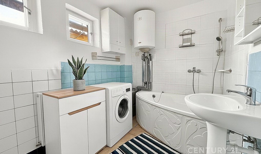 Prodej domu 123 m² s pozemkem 563 m², Hostim – náhled fotky 4