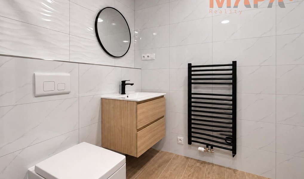 Prodej bytu 1+kk 27 m², Praha – náhled fotky 9