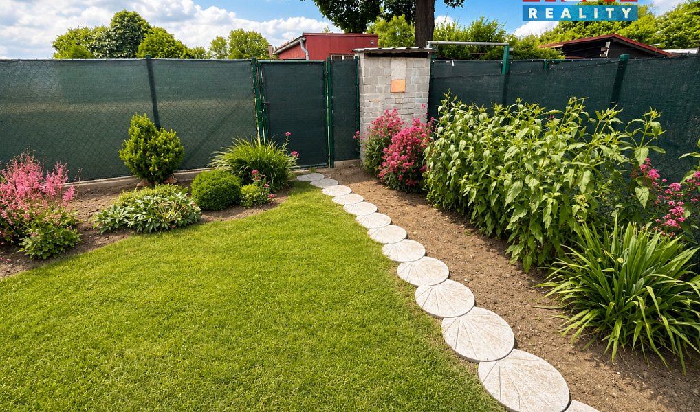 Prodej chaty/chalupy 18 m² s pozemkem 398 m², Louny – náhled fotky 10