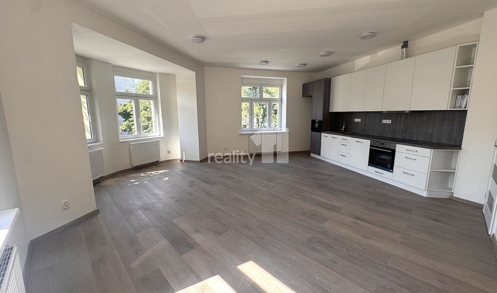 Prodej bytu 2+kk 76 m², Praha – náhled fotky 4