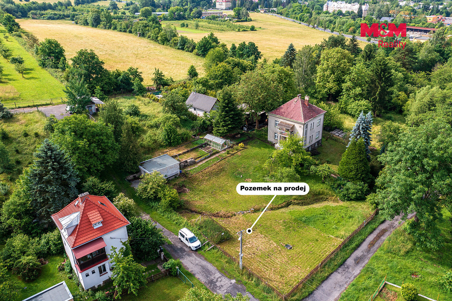 Prodej stavebního pozemku 794 m² – fotografie 3