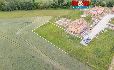 Prodej stavebního pozemku 1 015 m², Dříteč, okres Pardubice