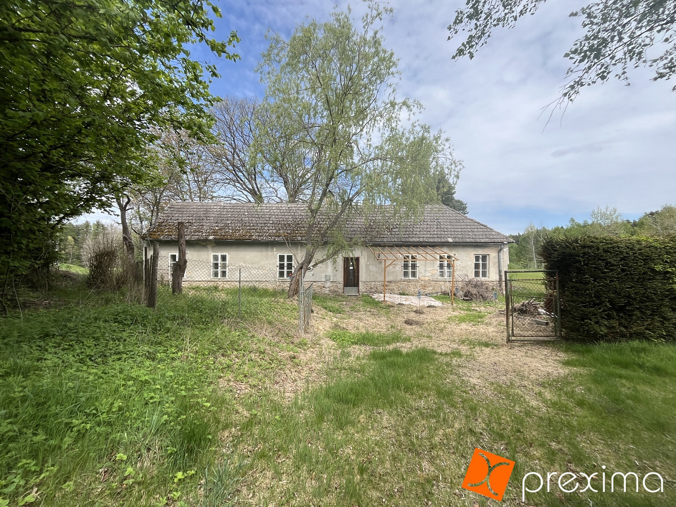 Prodej domu 200 m² s pozemkem 383 m²