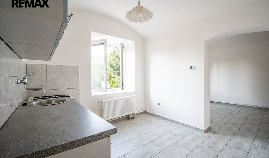 Prodej bytu 2+1 42 m², Velké Březno – náhled fotky 5