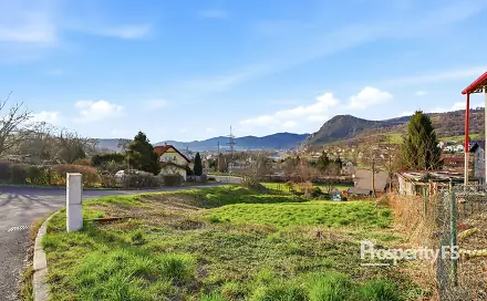 Prodej stavebního pozemku 728 m², Velké Březno, okres Ústí nad Labem