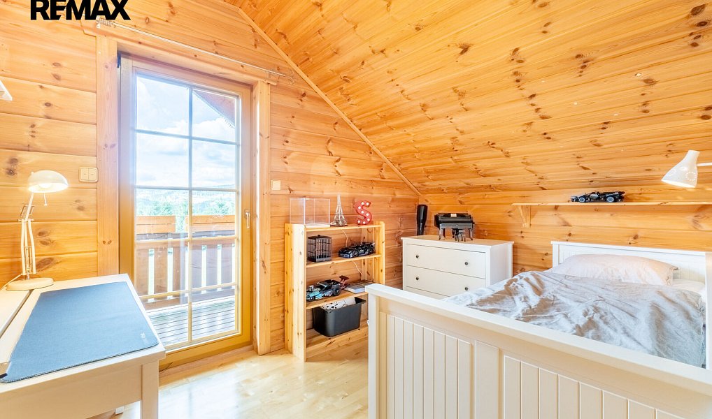 Prodej domu 195 m² s pozemkem 604 m², Loučná pod Klínovcem – náhled fotky 23