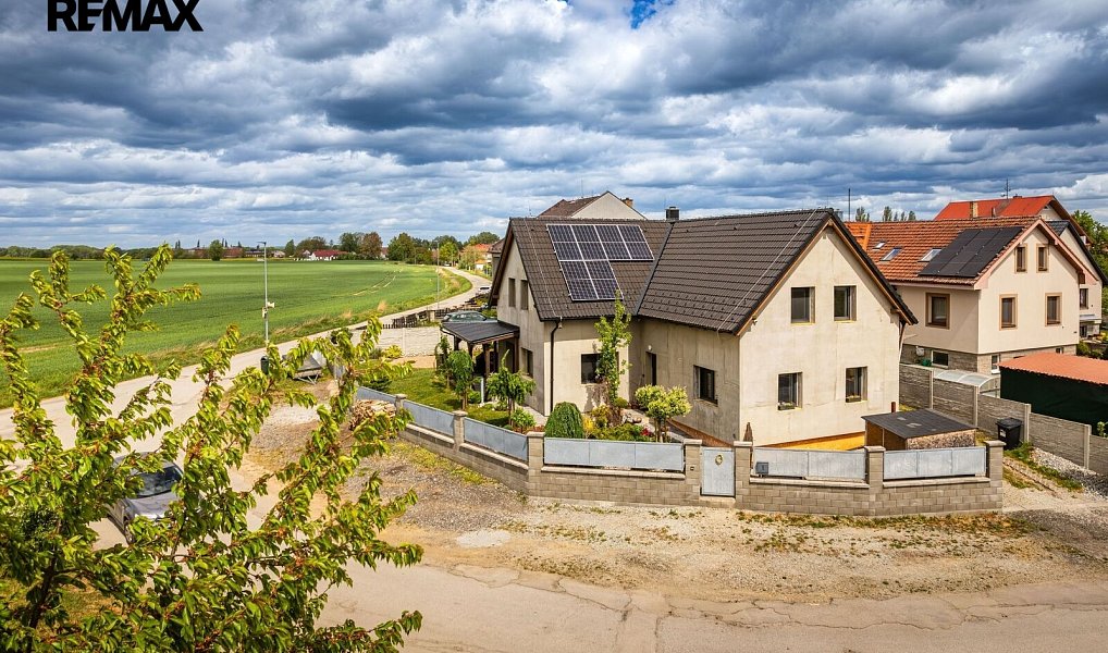 Prodej domu 196 m² s pozemkem 511 m², Třeboň – náhled fotky 8
