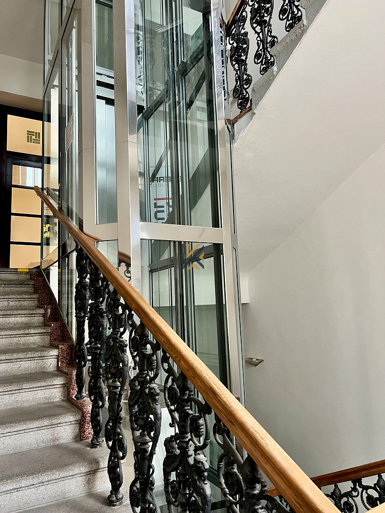Pronájem kanceláře 90 m² – fotografie 5