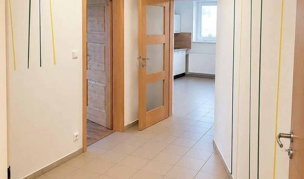 Pronájem bytu 3+kk 100 m², Tuchoměřice – náhled fotky 7