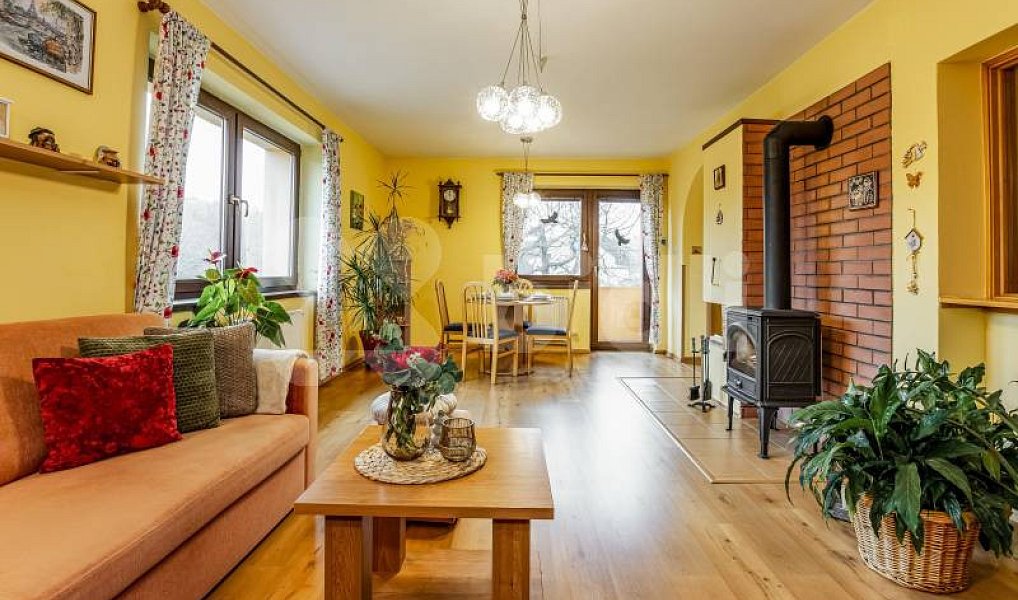 Prodej domu 155 m² s pozemkem 564 m², Boršov nad Vltavou – náhled fotky 9