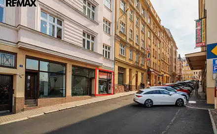 Prodej obchodních prostor 142 m², Jugoslávská, Karlovy Vary