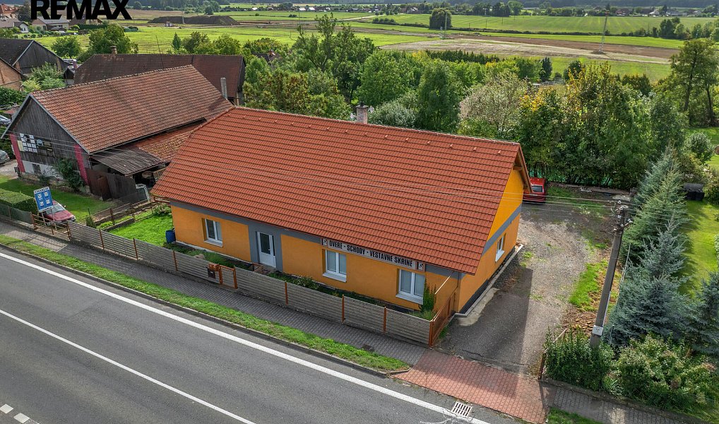 Prodej domu 266 m² s pozemkem 795 m², Konecchlumí – náhled fotky 2