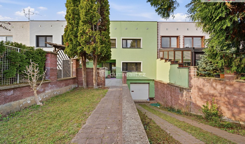 Prodej domu 280 m² s pozemkem 262 m², Břeclav – náhled fotky 2