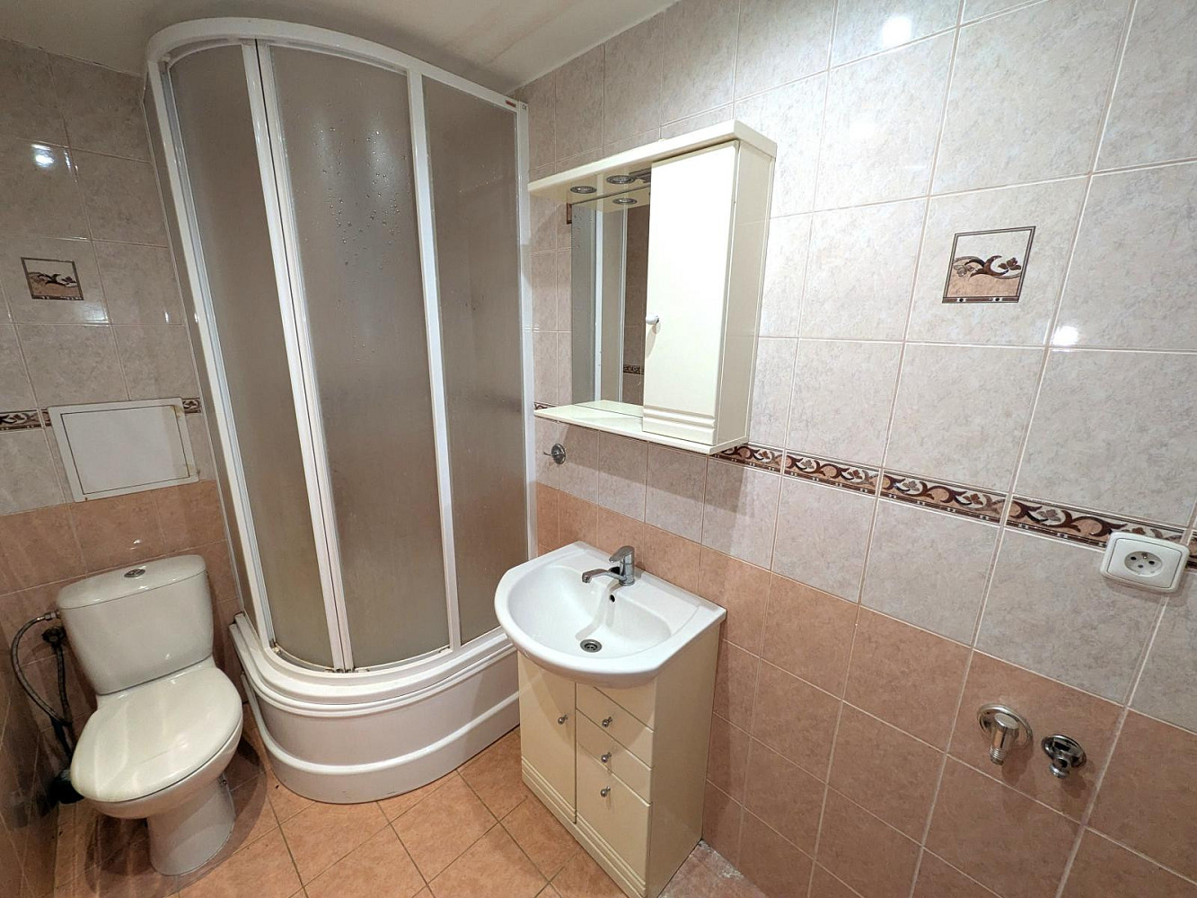 Pronájem bytu 2+1 57 m² – pohled 3