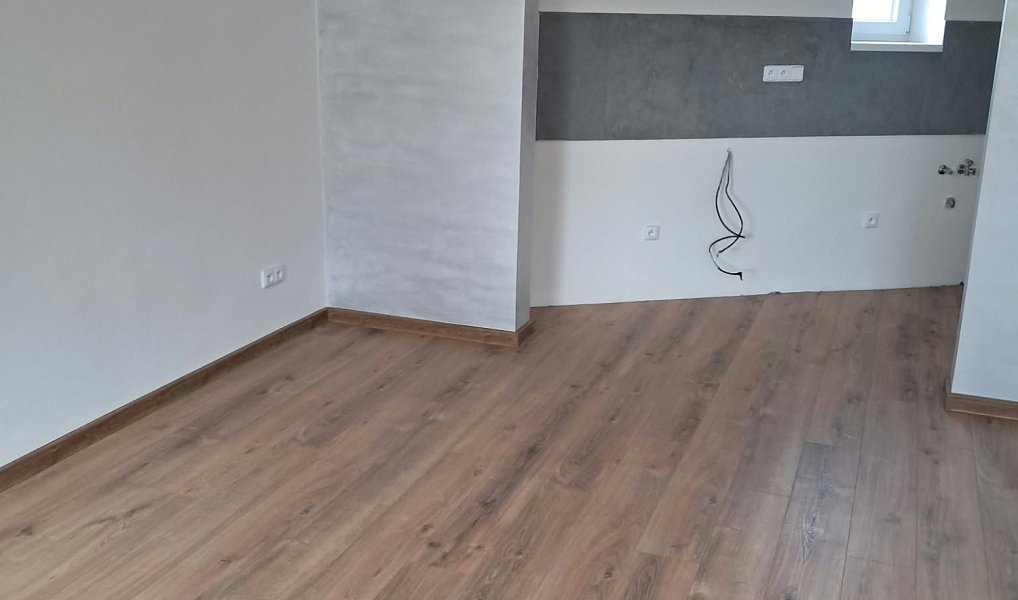 Prodej bytu 2+kk 55 m², Karlovy Vary – fotka 1 z 9