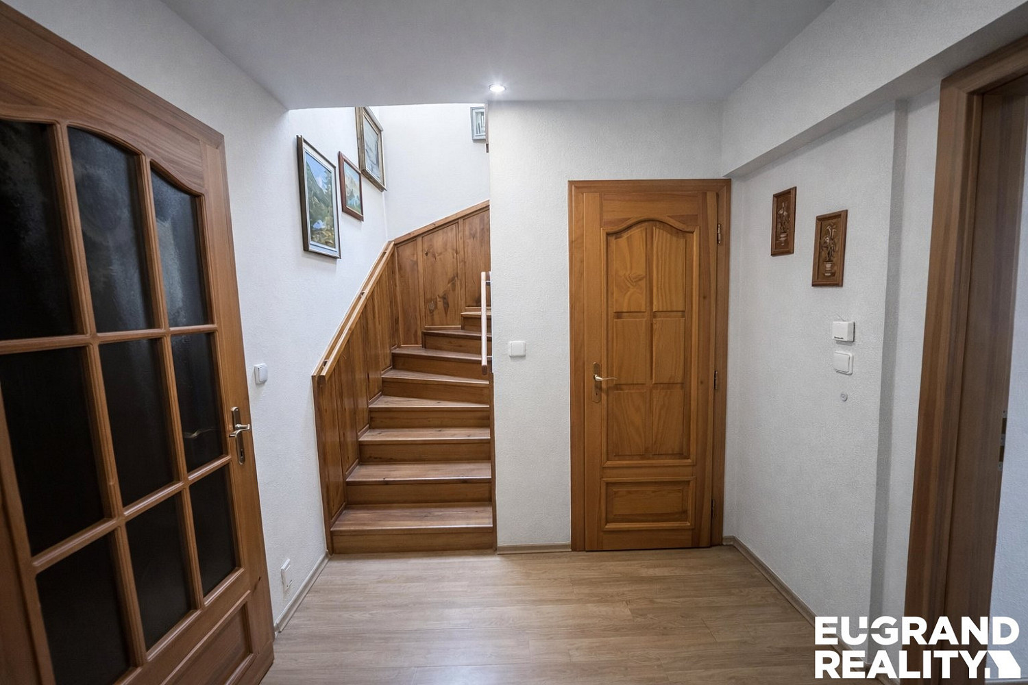 Prodej domu 219 m² s pozemkem 2 691 m² – fotografie 5